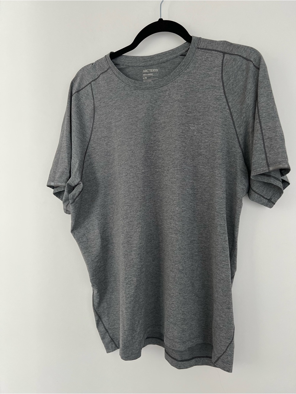 Arc'teryx Men's Gray Crew Short Sleeve Tee LARGE